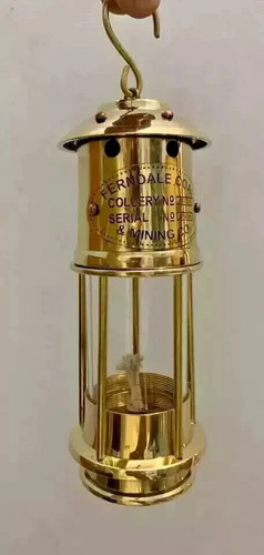 Lampe pétrole mineure en - à,
